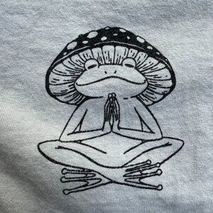 Call Your Mother Shirt Extra Large Green Meditating Mushroom Frog